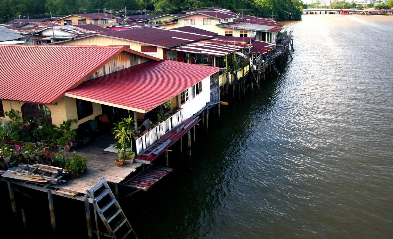 Legallery Suites Hotel Bandar Seri Begawan Exterior photo